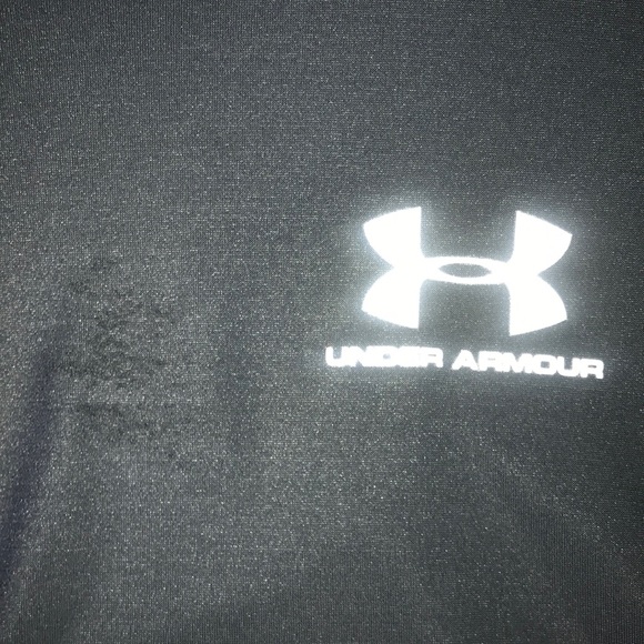 Black Under Armour Long-sleeve Active T - Picture 5 of 7